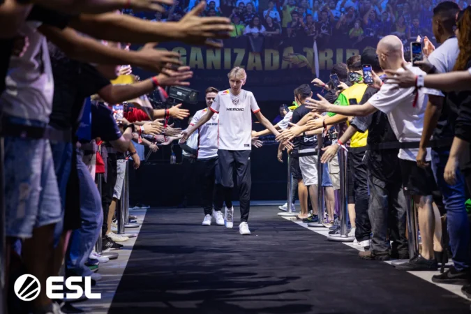 Heroic eliminou a FURIA e enfrenta a Natus Vincere na semifinal do IEM Rio 2023
