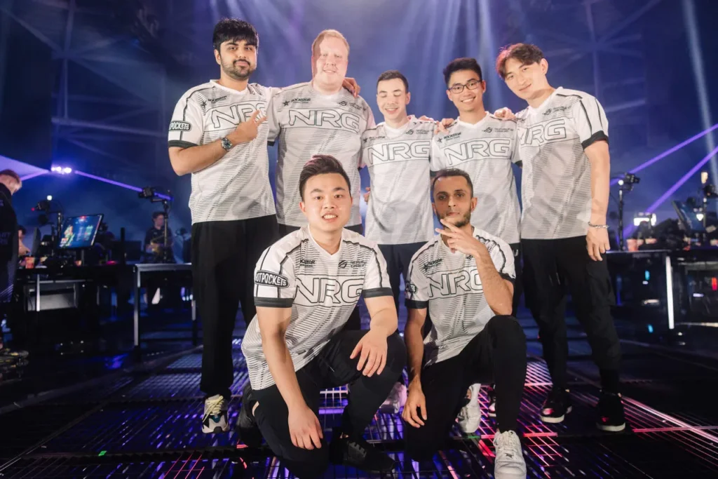 Equipe da NRG, durante a sua vitória, no VCT Masters Tokyo