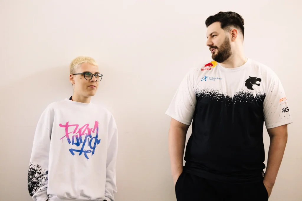 qck e Carlão, durante o jogo da FURIA contra a KRÜ Esports, pelo VCT Last Chance Américas