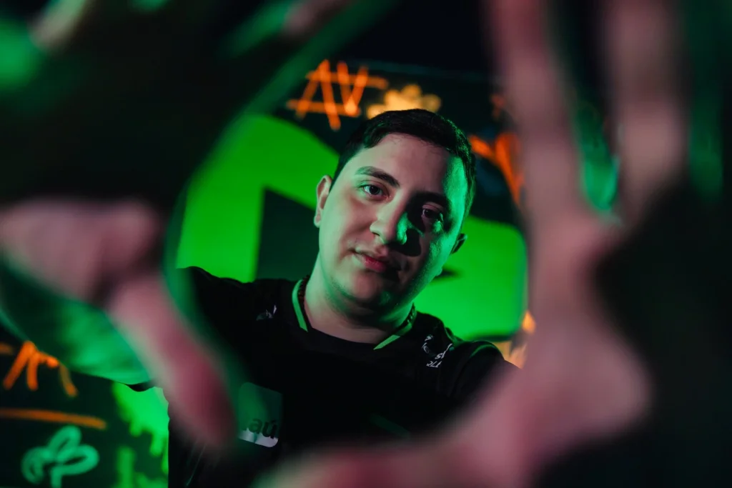 Capitão ou ex-capitão da LOUD? Saadhak pode estar de saída da equipe Verduxa