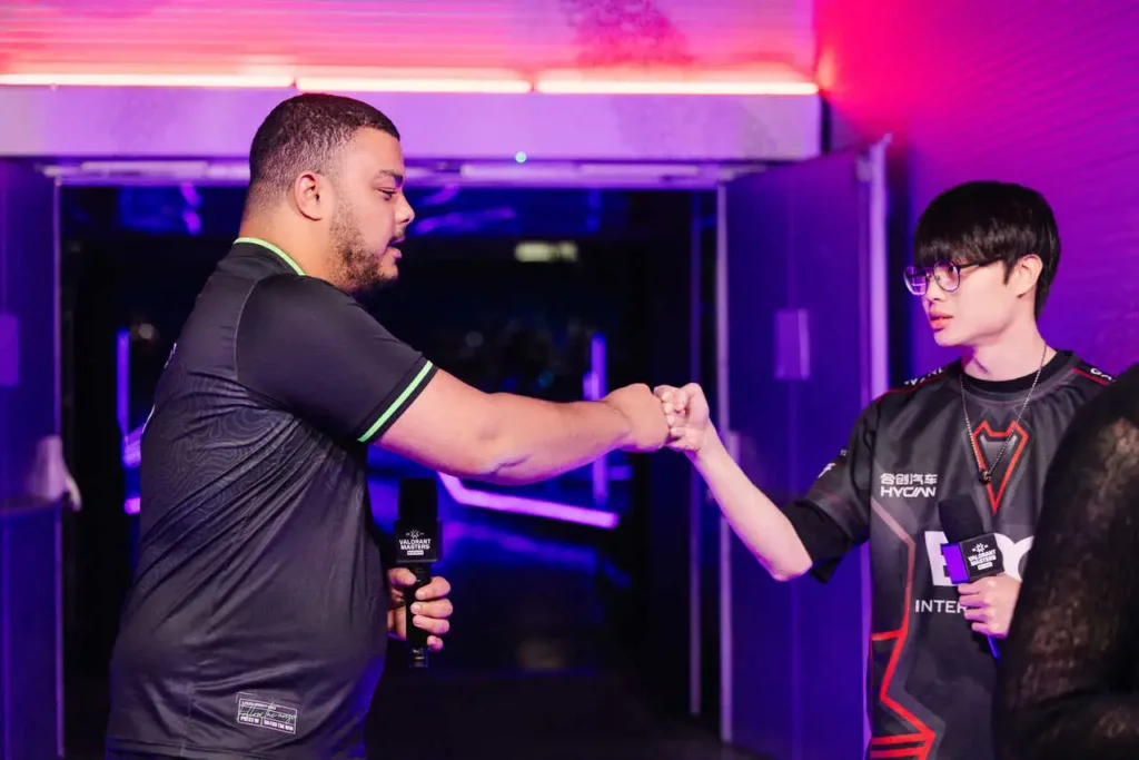 stk e AfteR, os coachs da LOUD e EDG, nos picks e bans de mapas, pelo VCT Masters Madrid