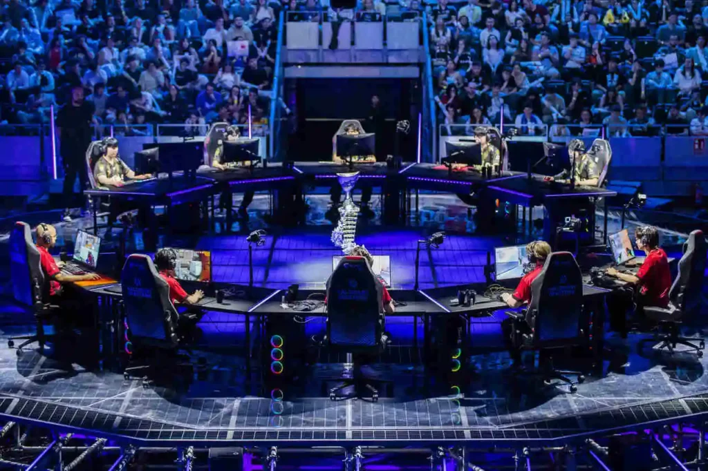 As equipes da Sentinels e Gen G, no palco do VCT Masters, pela Grande Final