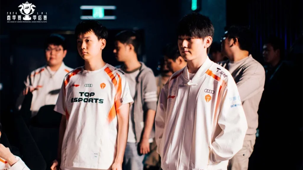 Equipe da Top Esports, vice campeã da LPL 2024