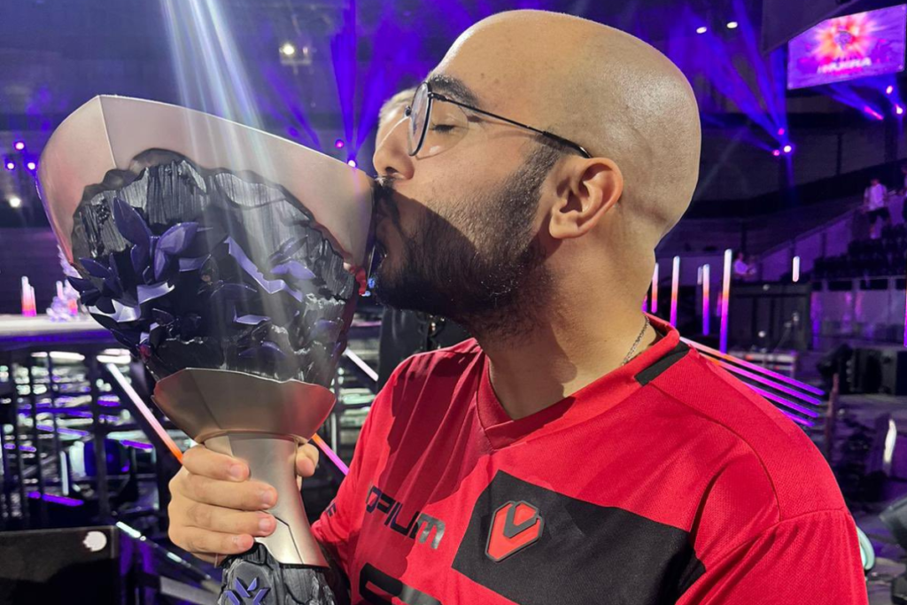 Sacy, o primeiro jogador a vencer um Champions e um Masters