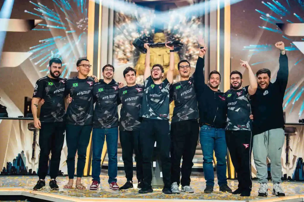 FaZe campeã do Six Invitational 2025