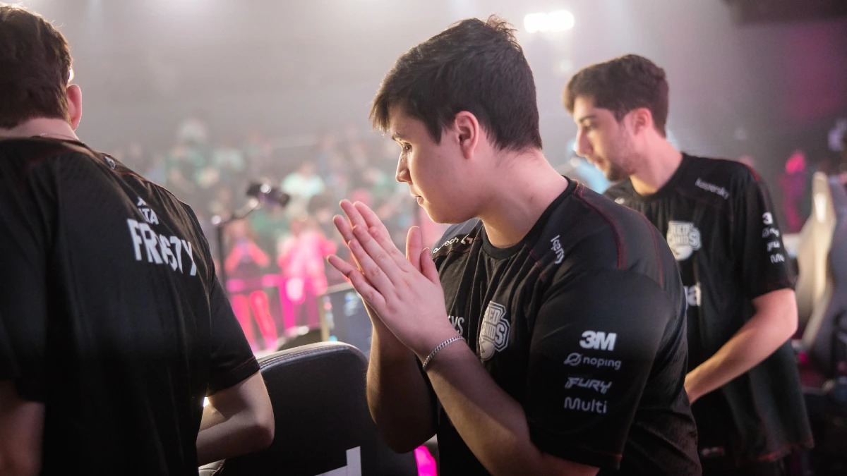 RED Canids vence FXW7m por 2-0
