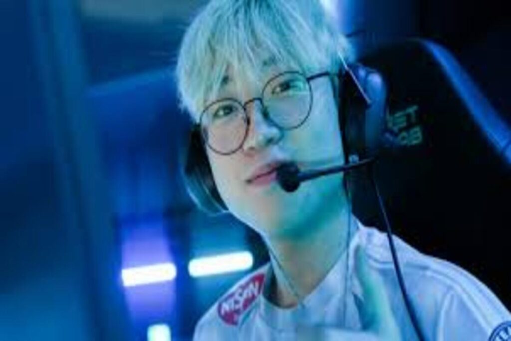 Cho Flashback Min-hyuk