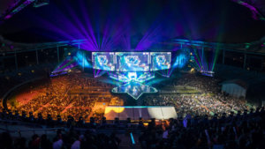 【LoL】 Eスポーツ業界で最近人気だけどどんなゲーム?