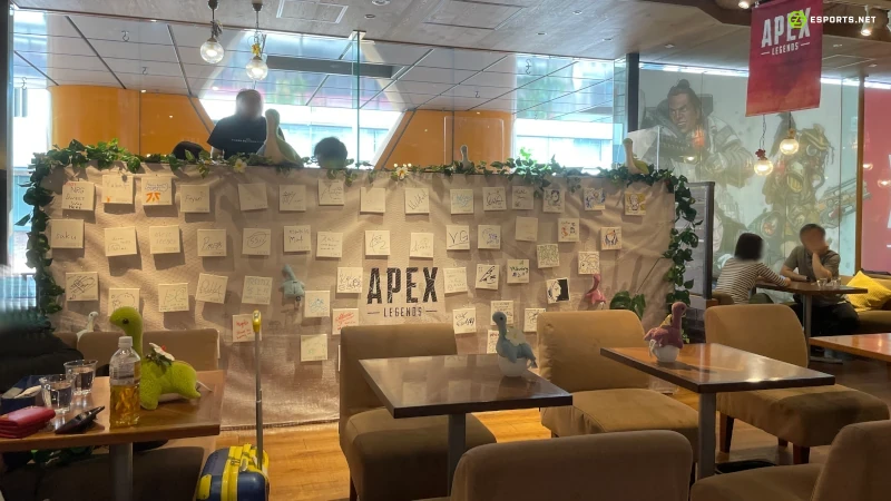 Apex コラボカフェ