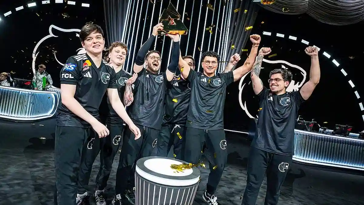 フリア 香港 ブラスト 勝利で ブダペスト主要 大会 優勝候補 に