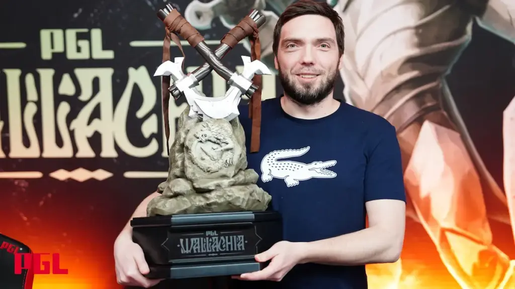 チームスピリット Dota 2 マネージャー 新ヒーロー 年内 登場 と 示唆