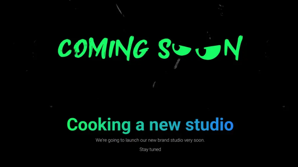 Sneaky Slots hemsida som visar coming soon.