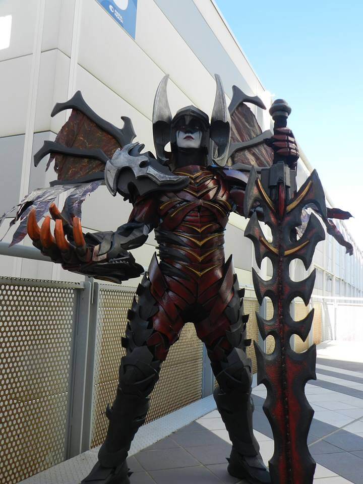 Aatrox Cosplay by Prizmatec