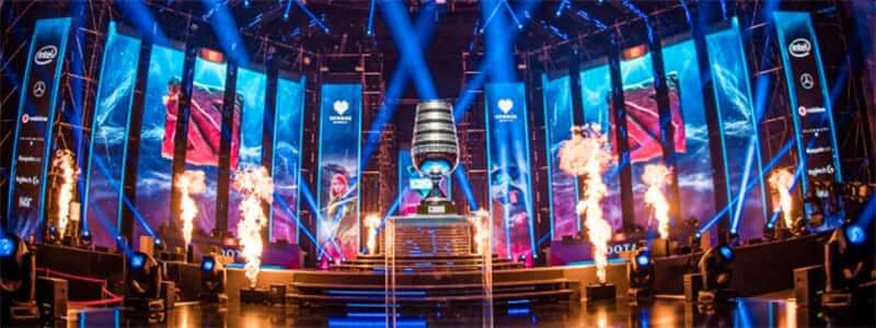 ESL-One-Birmingham-trophy