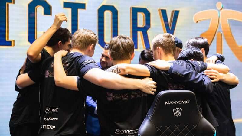 fnatic-victory-league-of-legends-worlds-2018