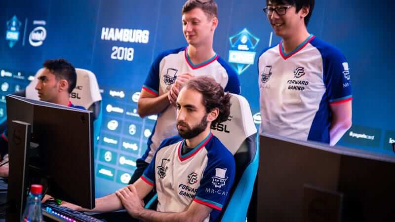forward-gaming-esl-one-hamburg-playoff
