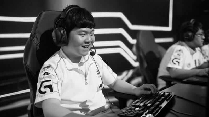 rookie-invictus-gaming-lol-esports