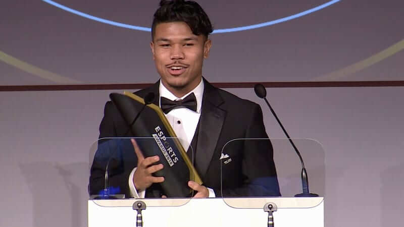 kenny-call-of-duty-100-thieves-esports-awards-2018