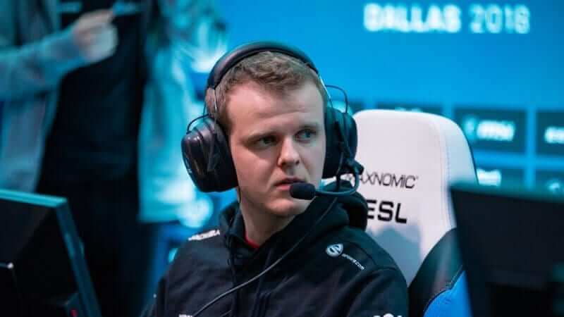 xyp9x-cheating-ecs-season-6