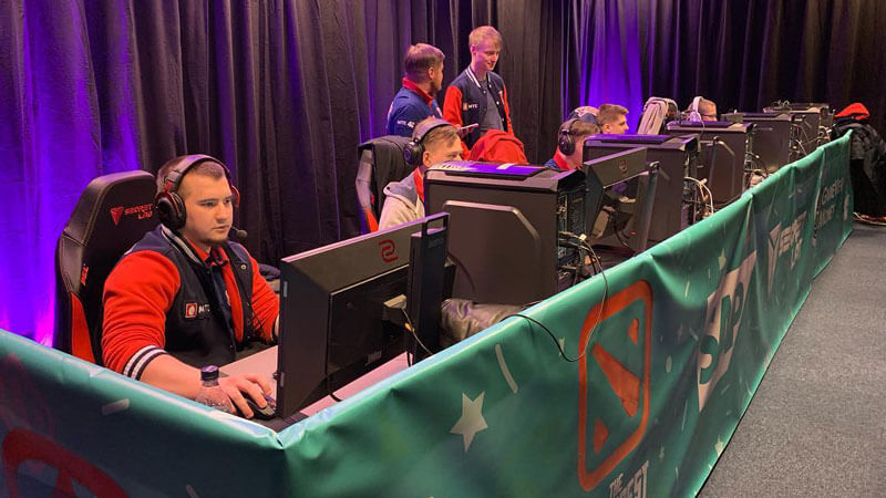 gambit-esports-at-the-bucharest-minor-dota2