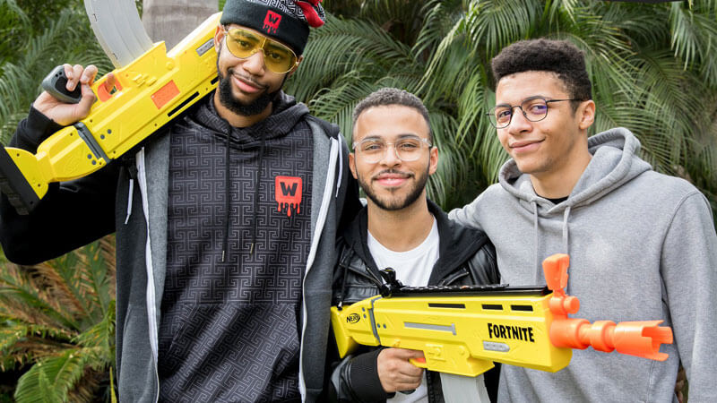 fortnite-sponsor-hasbro-nerf-gun
