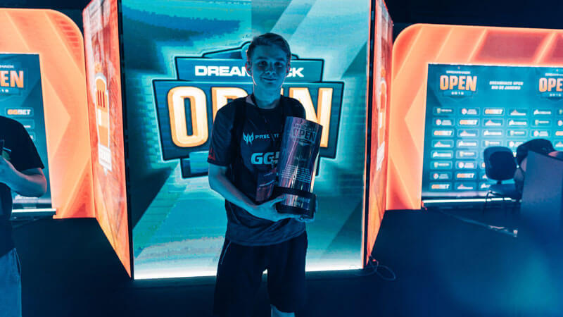 avangar-dreamhack-open-rio-2019
