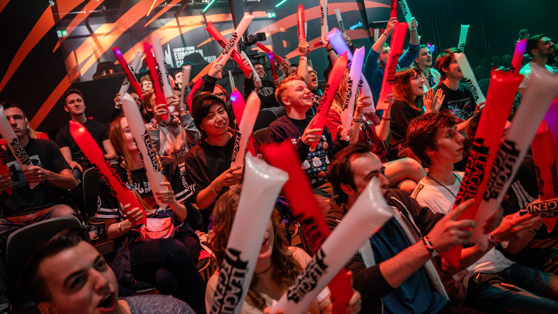 fans-at-lec-spring-playoffs-round-2-2019