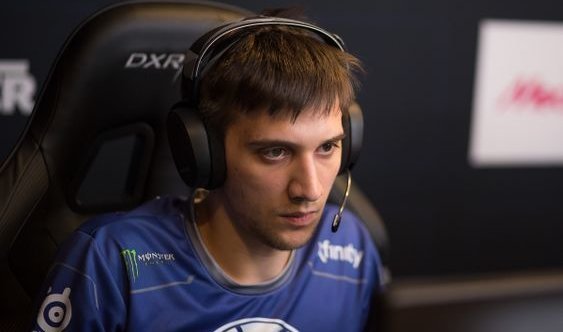 Arteezy at EPICENTER 2017