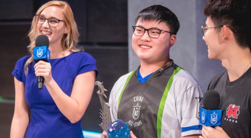 Uzi League of Legends Uncrowned King