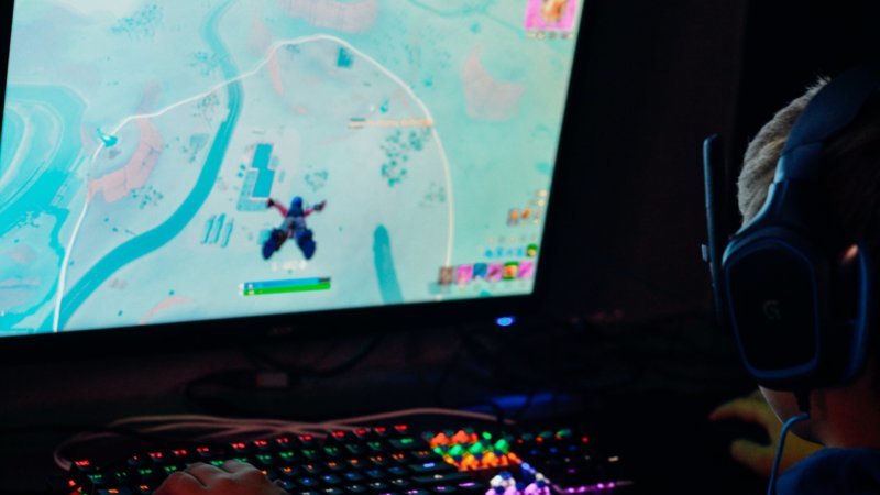 Why do players Cheat in FPS Games?