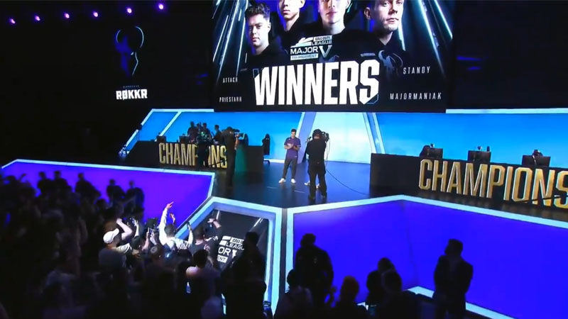 ROKKR Stage 5 Major