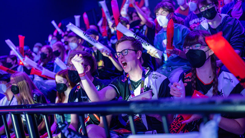 LEC thumb