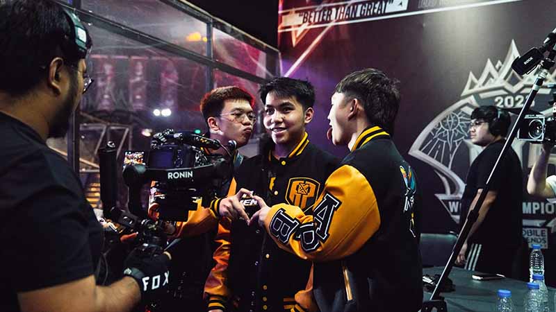 M5 Pinas Lang Malakas