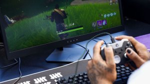 Best Fortnite Settings: PC, PlayStation, Xbox, Nintendo Switch, Mobile