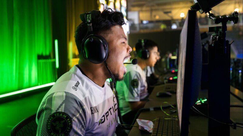 OpTic Sweeps Ultra To Win First CDL Trophy in 805 Days