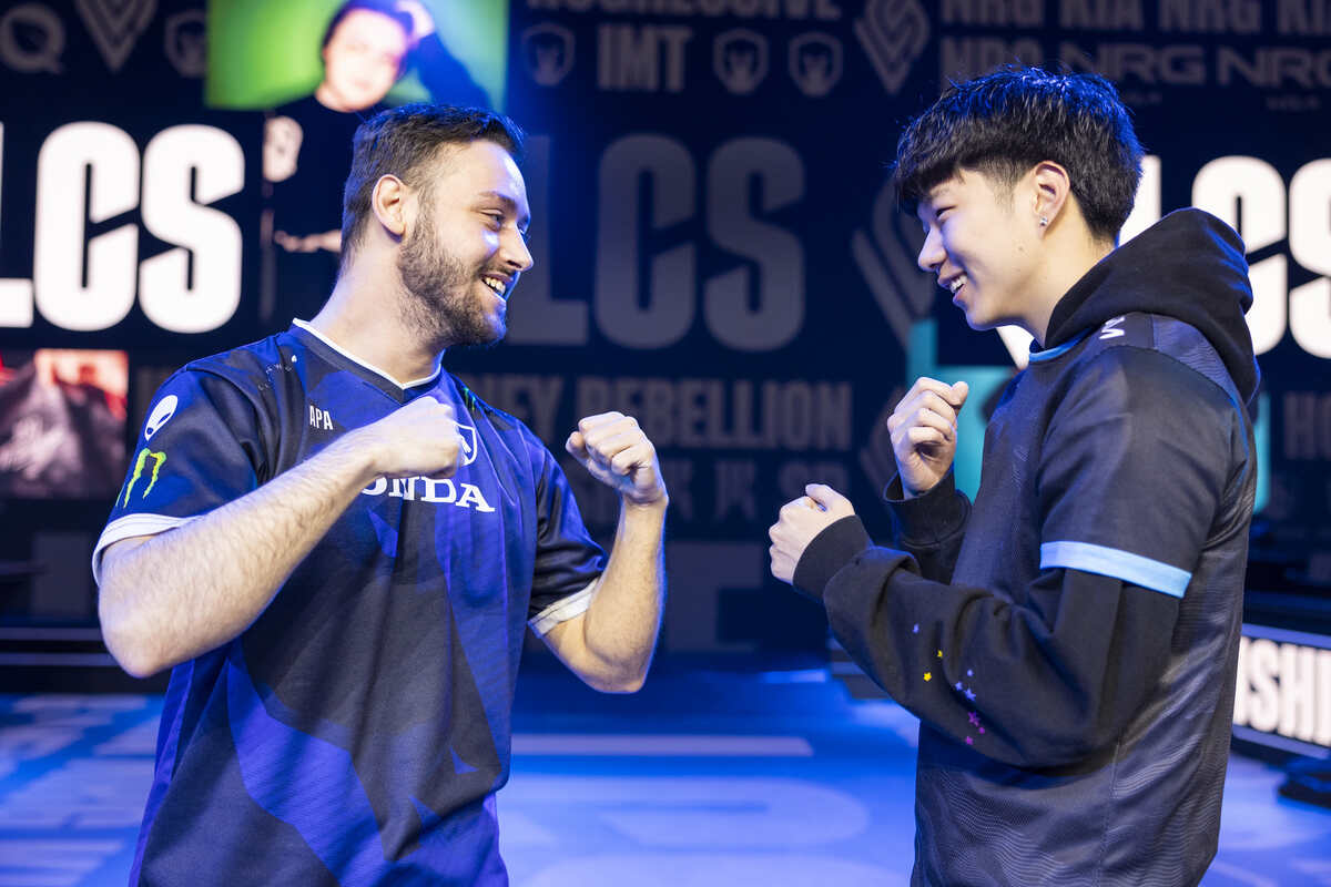 TL APA and C9 jojopyun square off in the LCS