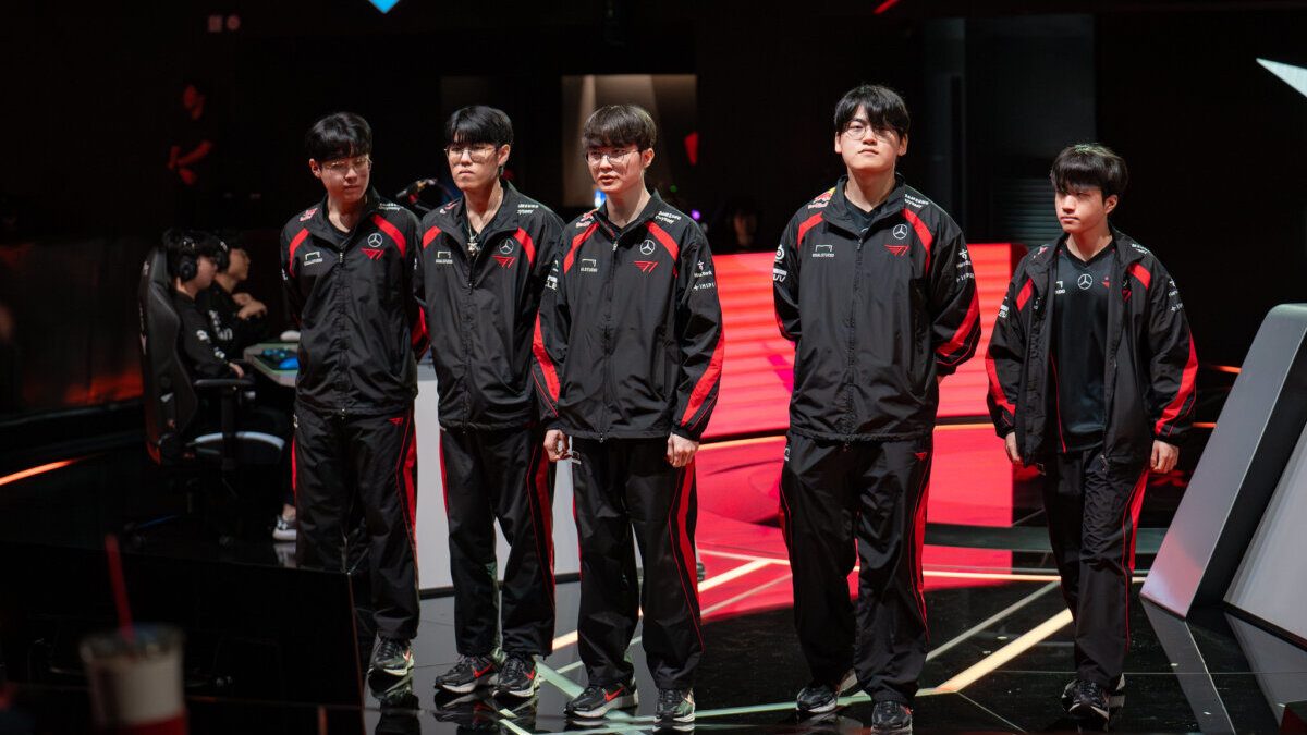 T1 FOX LCK