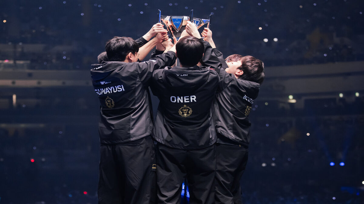 T1 winning Worlds 2023