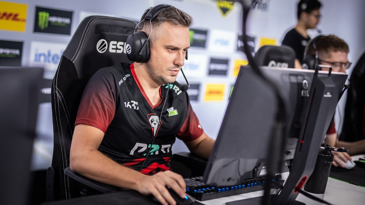 Solo 9pandas roster