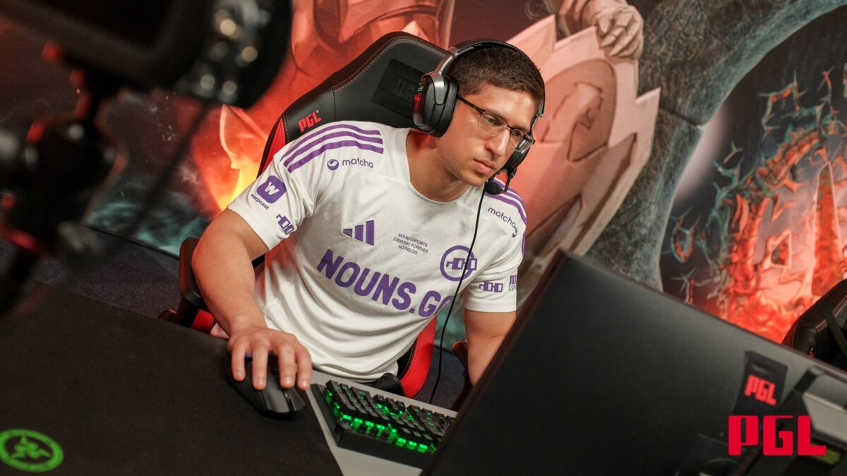 Tal "Fly" Aizik from Nouns Esports (Image credit: PGL)