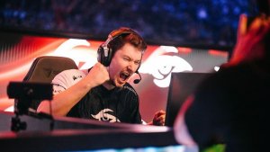 Oldest Dota 2 Players That Are Still Active – Some Names May Surprise You