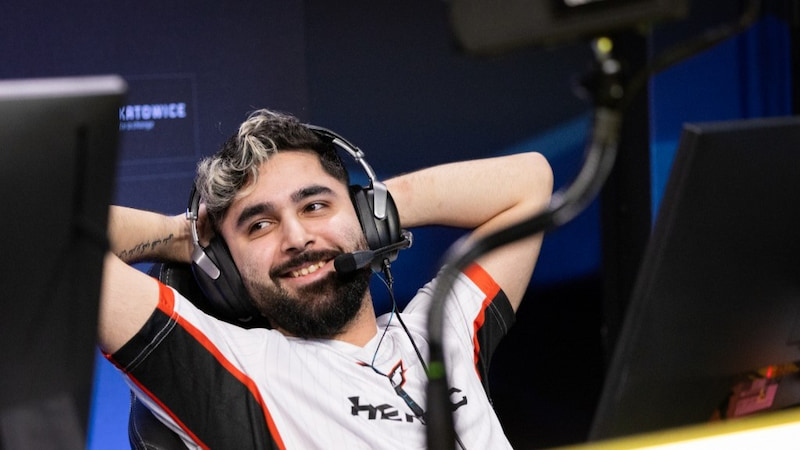 nicoodoz playing for HEROIC at IEM Katowice 2024.