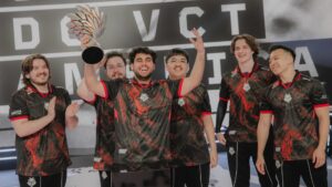 G2 Esports team celebrating with the VCT Americas trophy