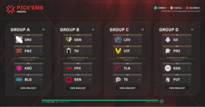 Pick'ems selection screen displaying groups A to D with team logos. Each group lists four teams with options to view brackets. Header shows status indicators for correct, partial, or incorrect picks