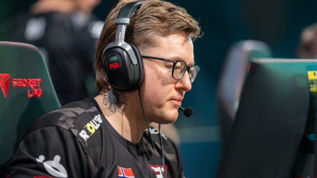 FaZe Rain playing at counter strike tournament