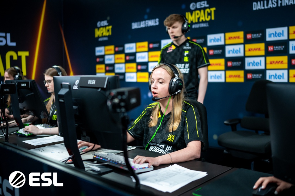 Ksenia vilga Klyuenkova competing in Counter-Strike ESL Impact tournament on stage