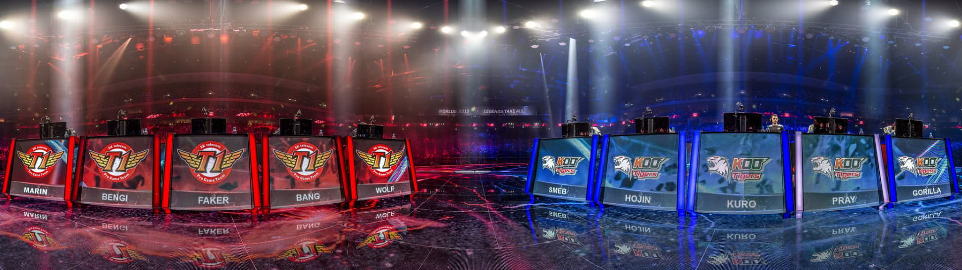 Stage setup for a League of Legends esports match featuring professional teams competing in a major tournament
