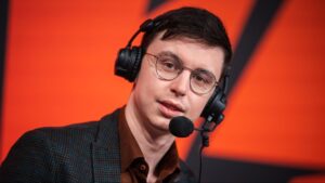 A League of Legends commentator speaking during an LEC broadcast