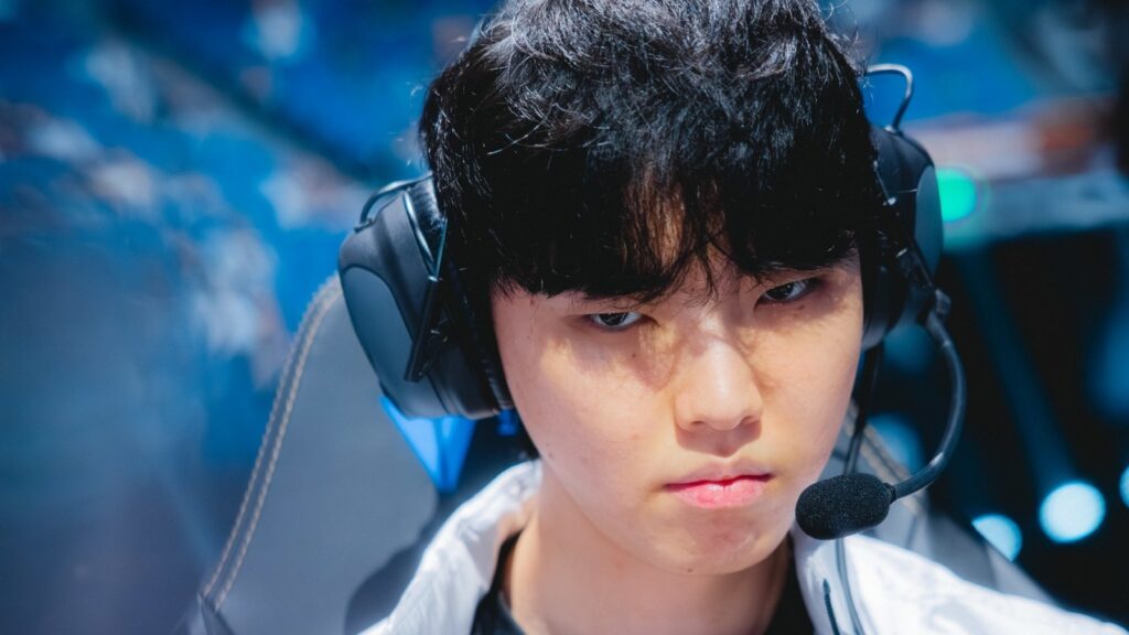 Chovy playing for Gen.G at LoL Worlds 2025