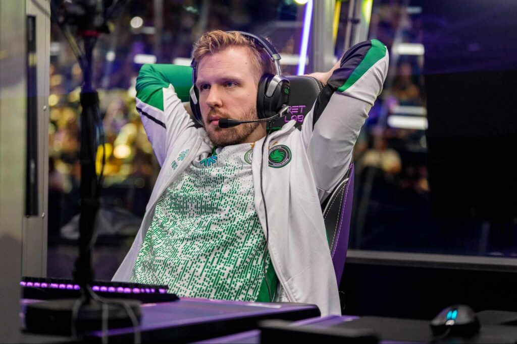 Andreas “Cr1t-” Nielsen playing support for Team Falcons during a Dota 2 professional match in 2025